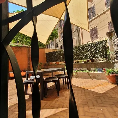 Lapo's Apartment's * Rome
